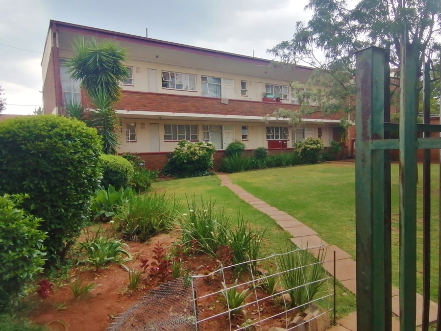 2 Bedroom Property for Sale in Windsor East Gauteng