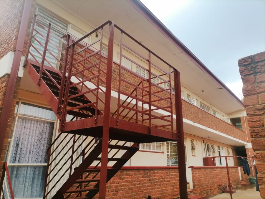 2 Bedroom Property for Sale in Windsor East Gauteng
