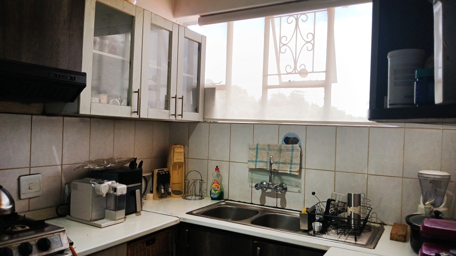 2 Bedroom Property for Sale in Windsor East Gauteng