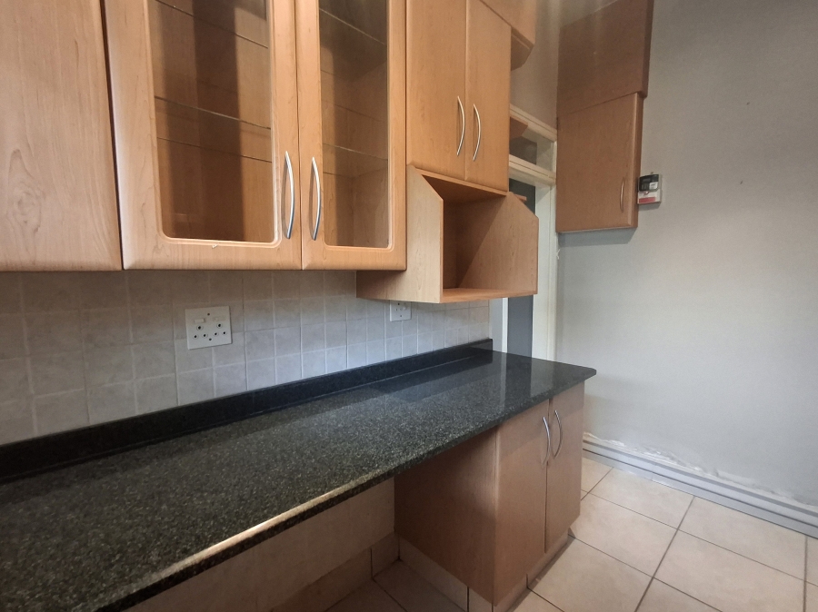 1 Bedroom Property for Sale in Craighall Park Gauteng