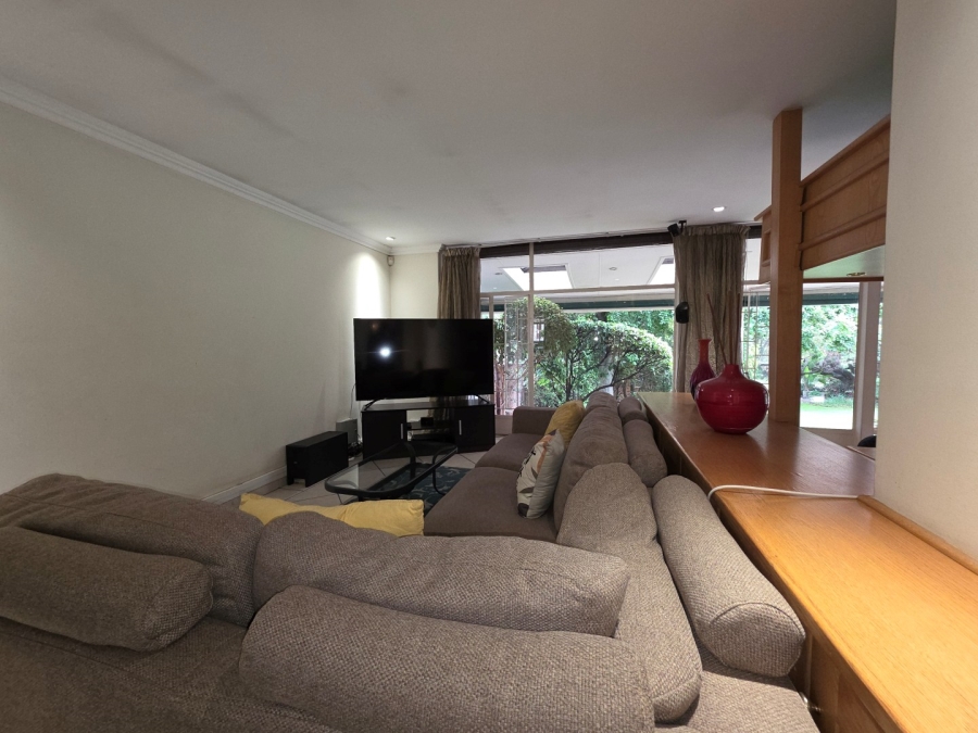 5 Bedroom Property for Sale in Ferndale Gauteng