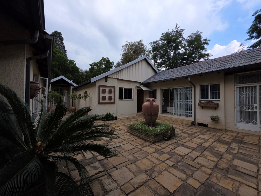 5 Bedroom Property for Sale in Ferndale Gauteng