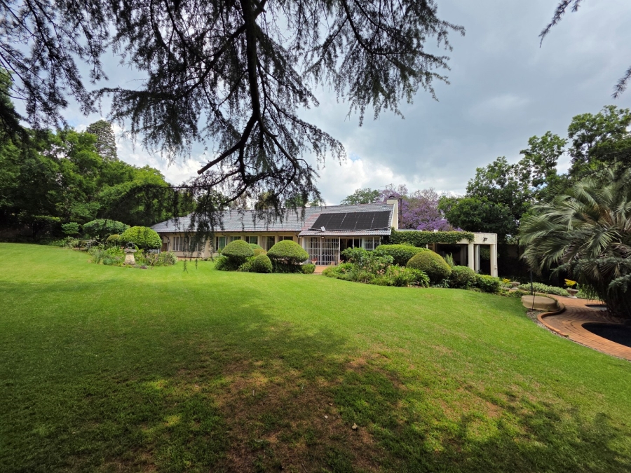 5 Bedroom Property for Sale in Ferndale Gauteng