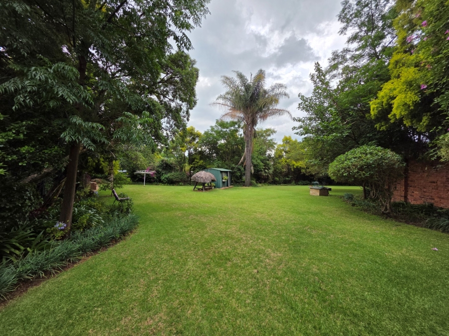 5 Bedroom Property for Sale in Ferndale Gauteng