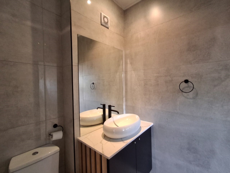 To Let 2 Bedroom Property for Rent in Craighall Gauteng