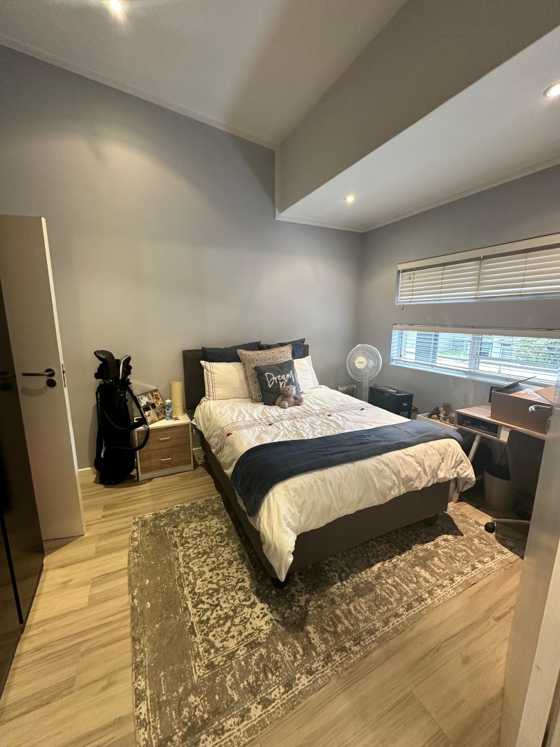 To Let 2 Bedroom Property for Rent in Craighall Gauteng