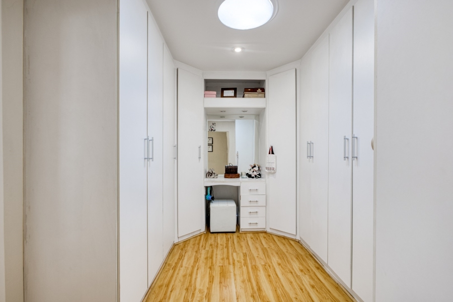 4 Bedroom Property for Sale in Douglasdale Gauteng