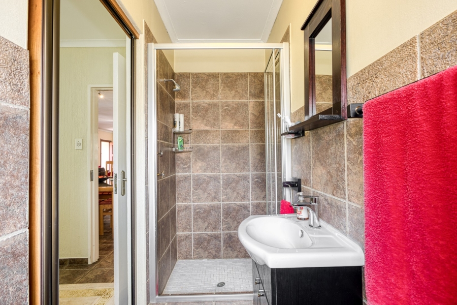 4 Bedroom Property for Sale in Douglasdale Gauteng