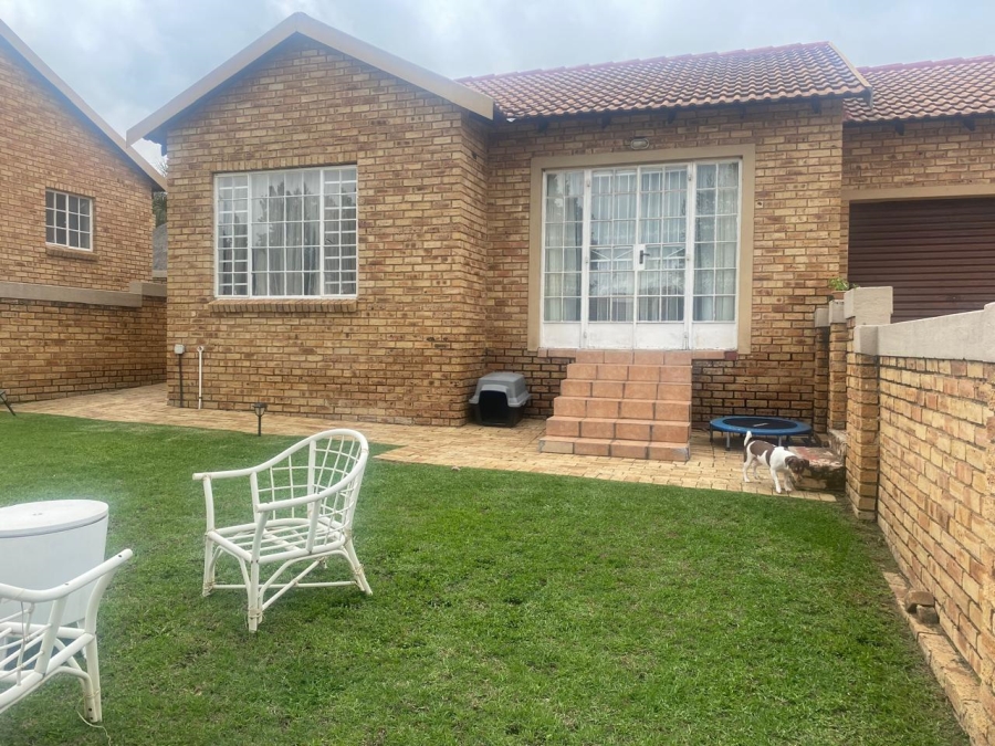 To Let 2 Bedroom Property for Rent in Honeydew Gauteng