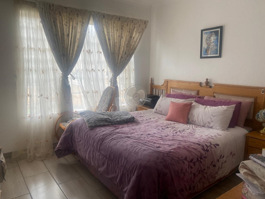 To Let 2 Bedroom Property for Rent in Honeydew Gauteng