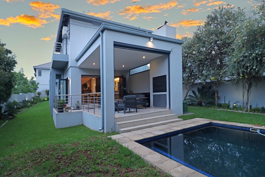 3 Bedroom Property for Sale in Bryanston Gauteng