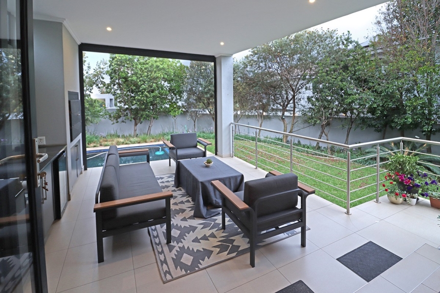 3 Bedroom Property for Sale in Bryanston Gauteng
