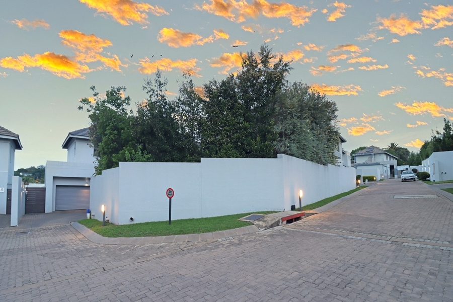 3 Bedroom Property for Sale in Bryanston Gauteng