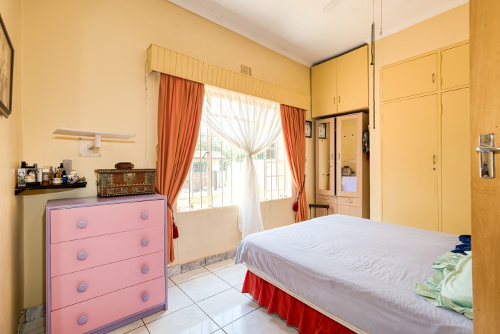 4 Bedroom Property for Sale in Linden Gauteng