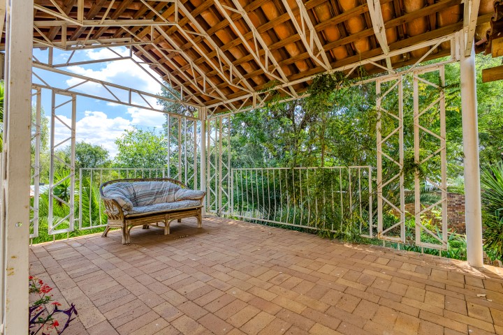 4 Bedroom Property for Sale in Linden Gauteng