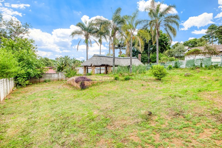 4 Bedroom Property for Sale in Linden Gauteng