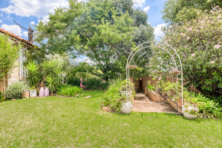 4 Bedroom Property for Sale in Linden Gauteng