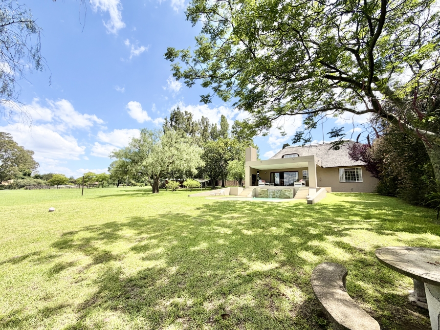 5 Bedroom Property for Sale in Glen Austin Gauteng