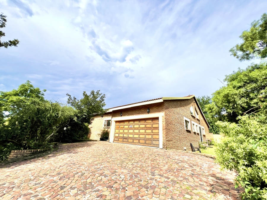To Let 3 Bedroom Property for Rent in Carlswald Estate Gauteng