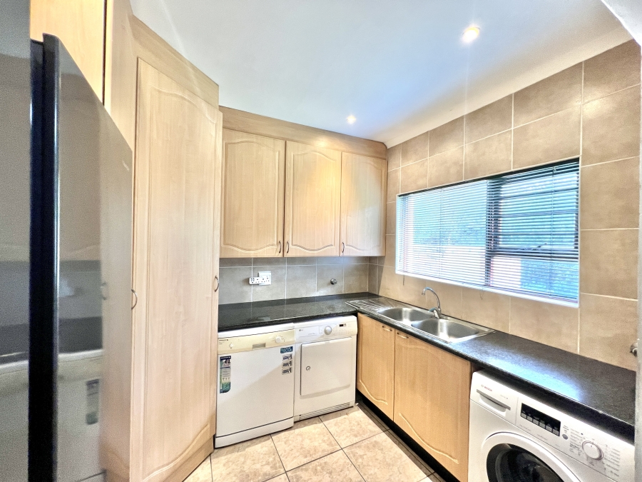 To Let 3 Bedroom Property for Rent in Carlswald Estate Gauteng