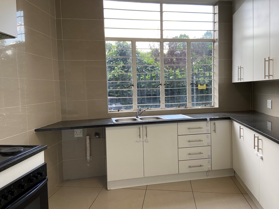 To Let 2 Bedroom Property for Rent in Killarney Gauteng
