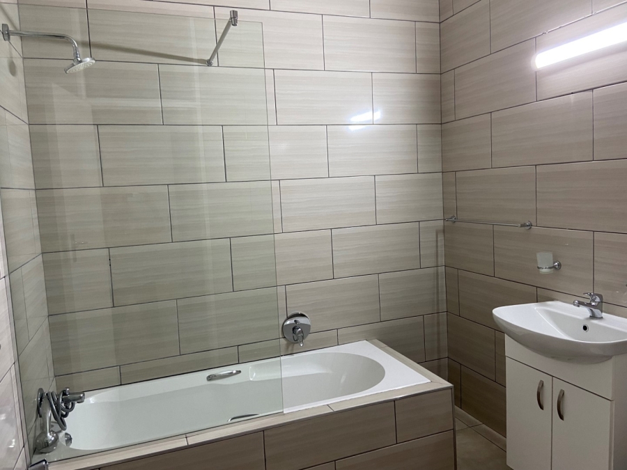 To Let 2 Bedroom Property for Rent in Killarney Gauteng