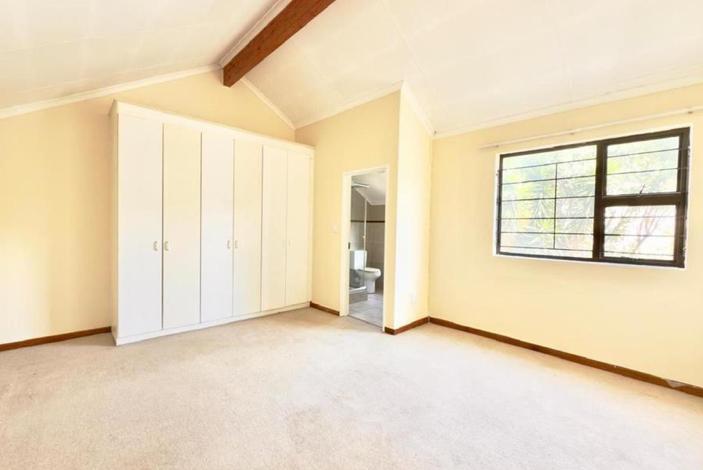 To Let 3 Bedroom Property for Rent in Broadacres Gauteng