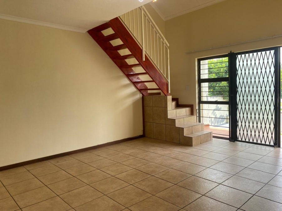 To Let 3 Bedroom Property for Rent in Broadacres Gauteng