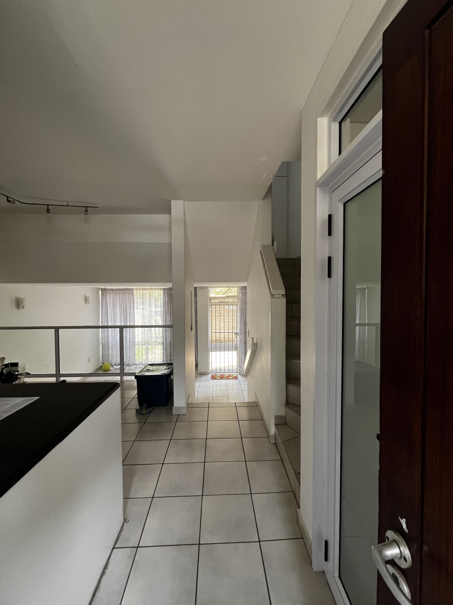 2 Bedroom Property for Sale in Norwood Gauteng