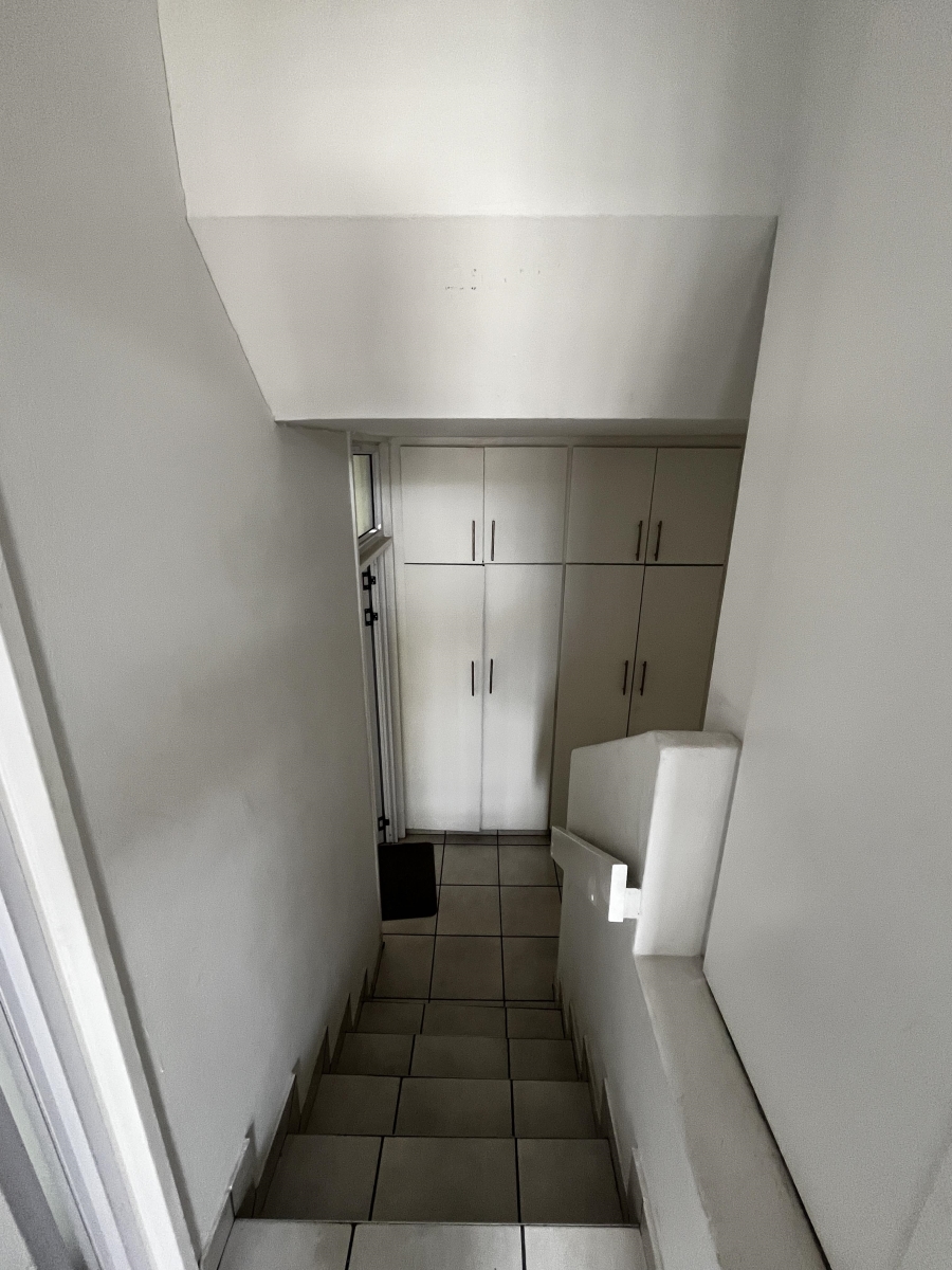 2 Bedroom Property for Sale in Norwood Gauteng