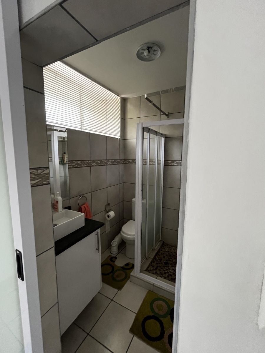 2 Bedroom Property for Sale in Norwood Gauteng