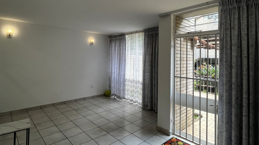 2 Bedroom Property for Sale in Norwood Gauteng