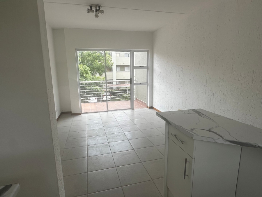 To Let 1 Bedroom Property for Rent in Glensan Gauteng