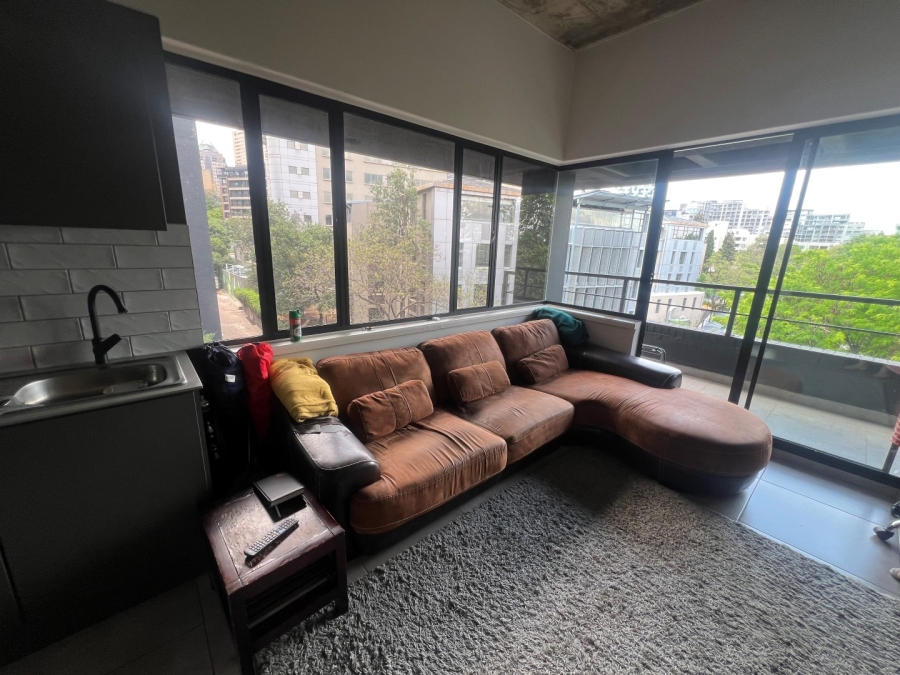 To Let 1 Bedroom Property for Rent in Sandown Gauteng