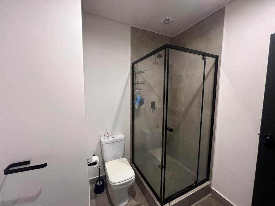 To Let 1 Bedroom Property for Rent in Sandown Gauteng