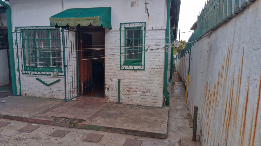 3 Bedroom Property for Sale in Brixton Gauteng