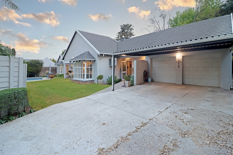 4 Bedroom Property for Sale in Bryanston Gauteng