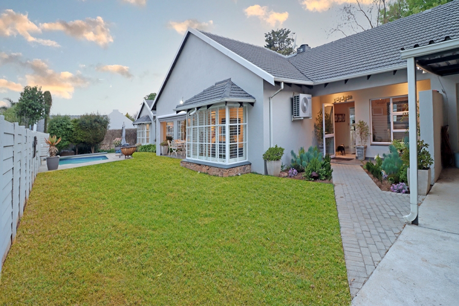 4 Bedroom Property for Sale in Bryanston Gauteng