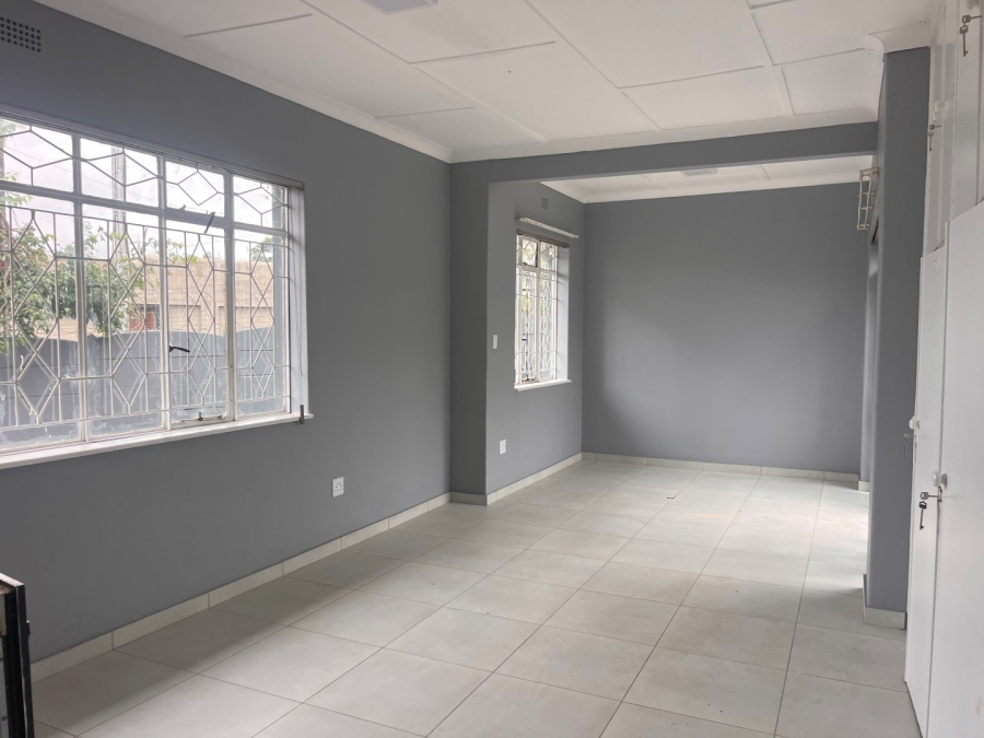 To Let 3 Bedroom Property for Rent in Sydenham Gauteng