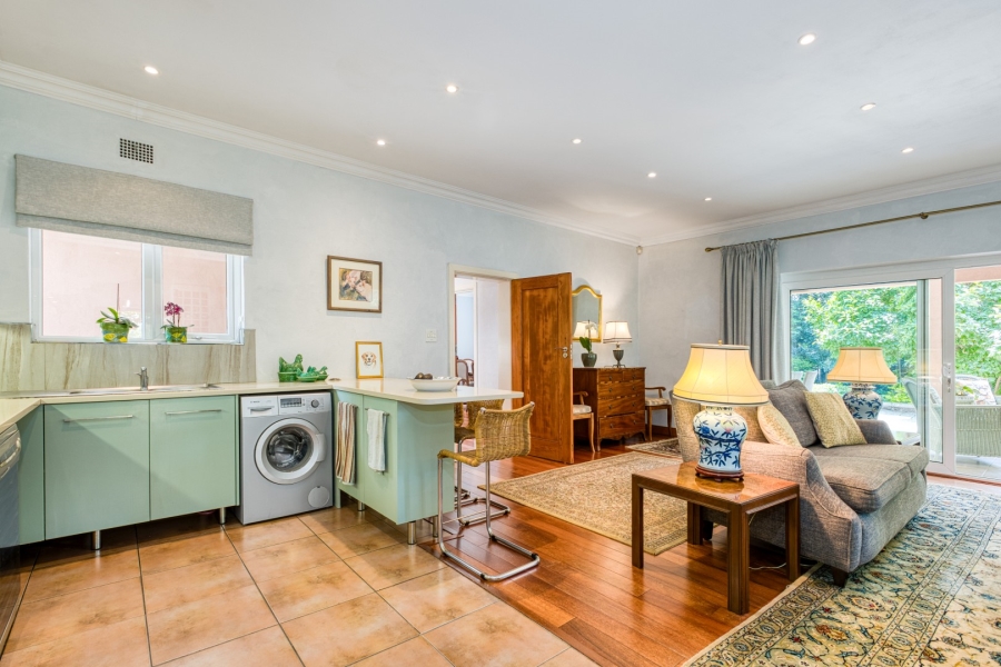 2 Bedroom Property for Sale in Forest Town Gauteng