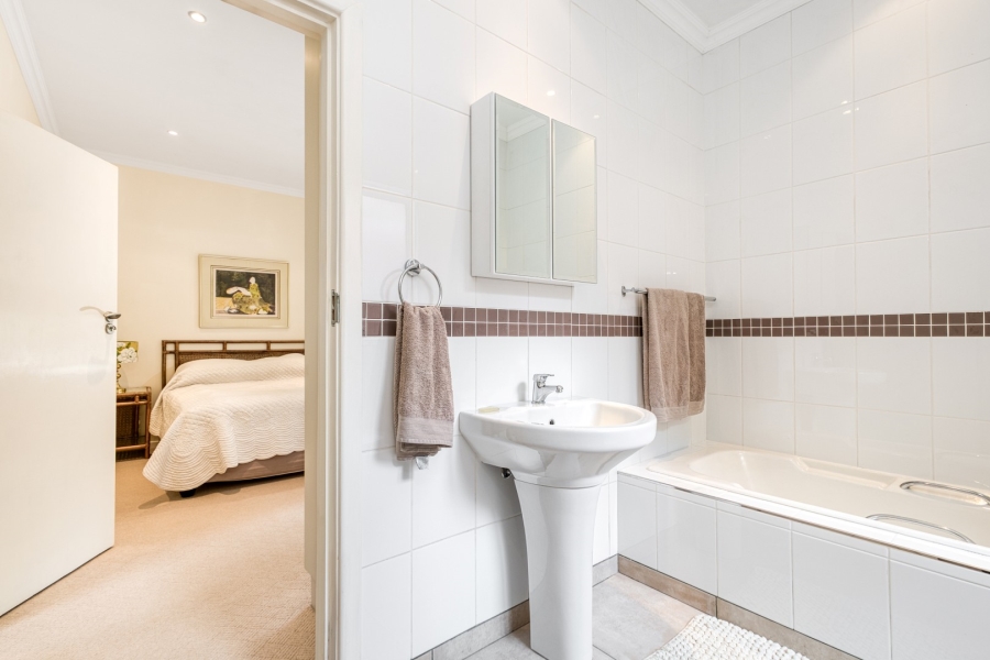 2 Bedroom Property for Sale in Forest Town Gauteng