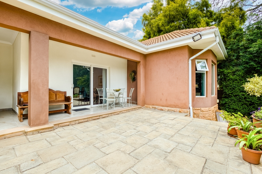 2 Bedroom Property for Sale in Forest Town Gauteng