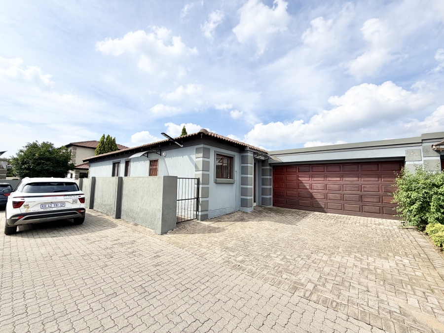 3 Bedroom Property for Sale in The Reeds Gauteng