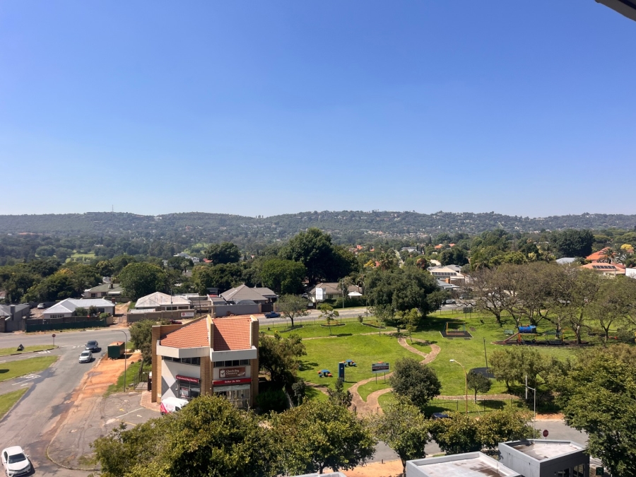 To Let 3 Bedroom Property for Rent in Fairmount Gauteng