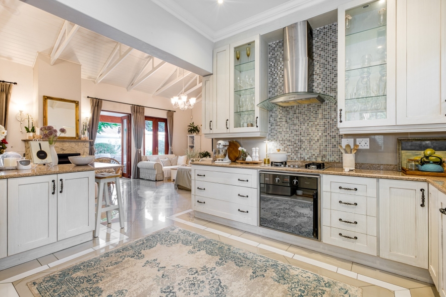 3 Bedroom Property for Sale in Linden Gauteng