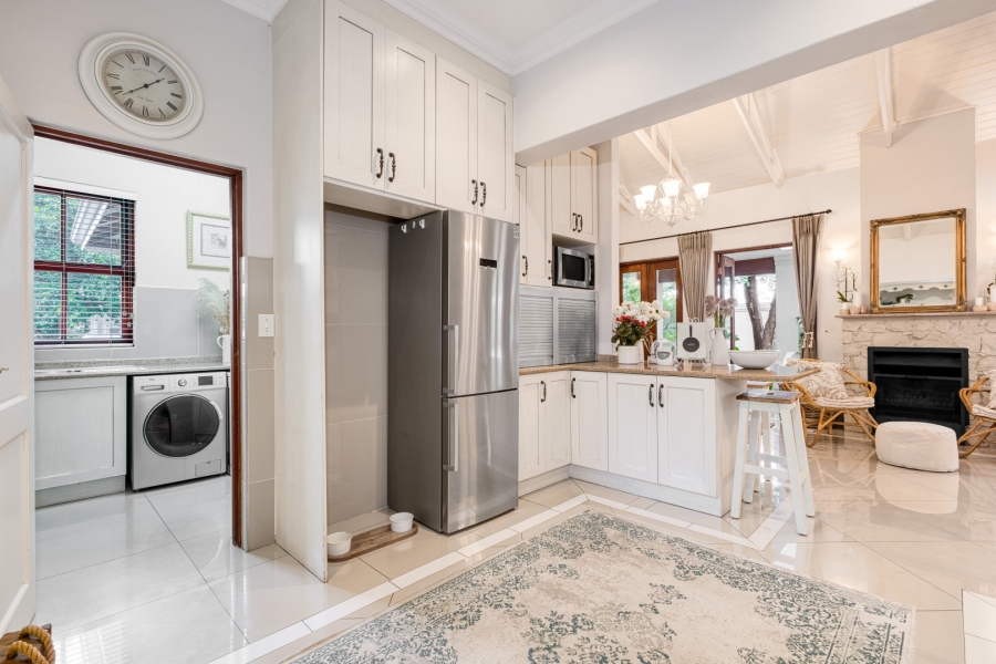 3 Bedroom Property for Sale in Linden Gauteng