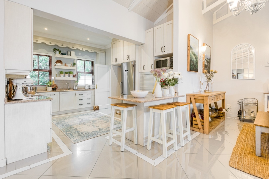 3 Bedroom Property for Sale in Linden Gauteng