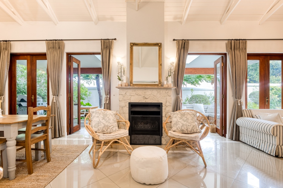 3 Bedroom Property for Sale in Linden Gauteng