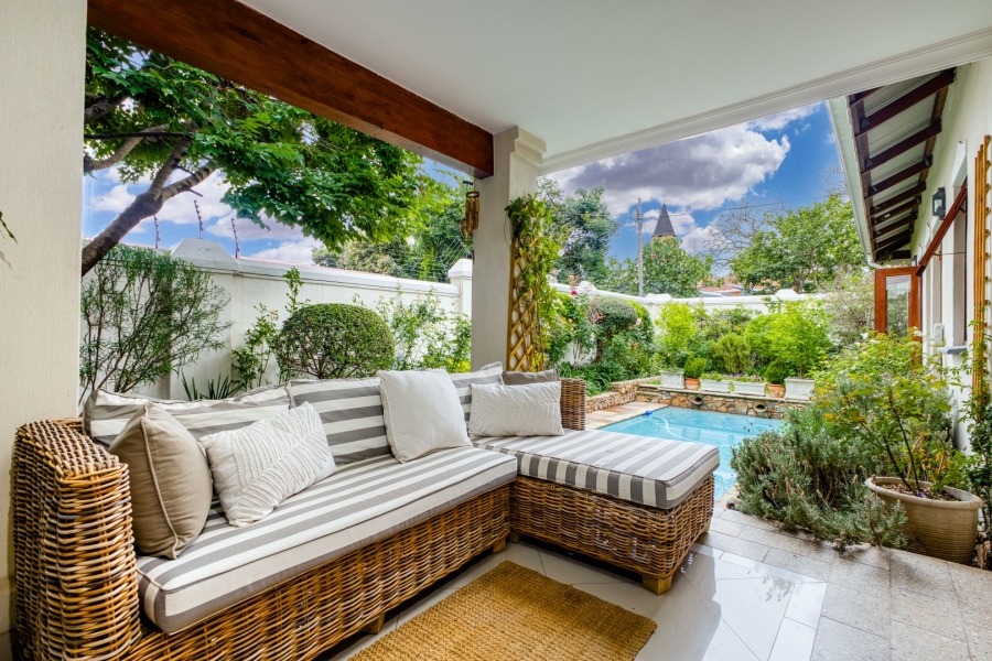 3 Bedroom Property for Sale in Linden Gauteng