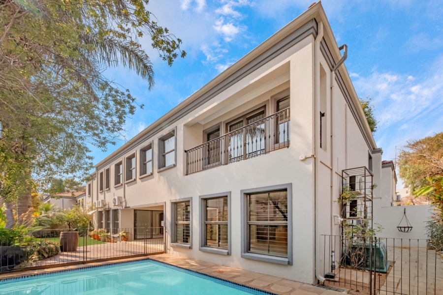 To Let 4 Bedroom Property for Rent in Morningside Gauteng